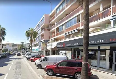 Climatise Le Flot Bleu Proche Plages, Aeroport, Centre Formations, Cap 3000, Cerfpa Lejlighed