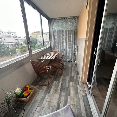 Apartment Climatise Le Flot Bleu Proche Plages, Aeroport, Centre Formations, Cap 3000, Cerfpa Saint-Laurent-du-Var
